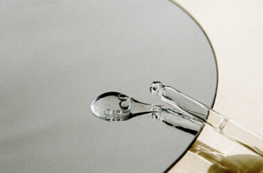 Bakuchiol: Die natürliche Alternative zu Retinol für strahlende Haut