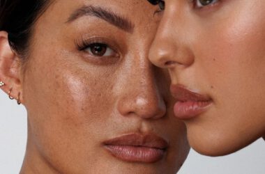 Skincare Green Flags: Diese 10 gesunden Hautpflege-Gewohnheiten bringen deine Haut zum Strahlen